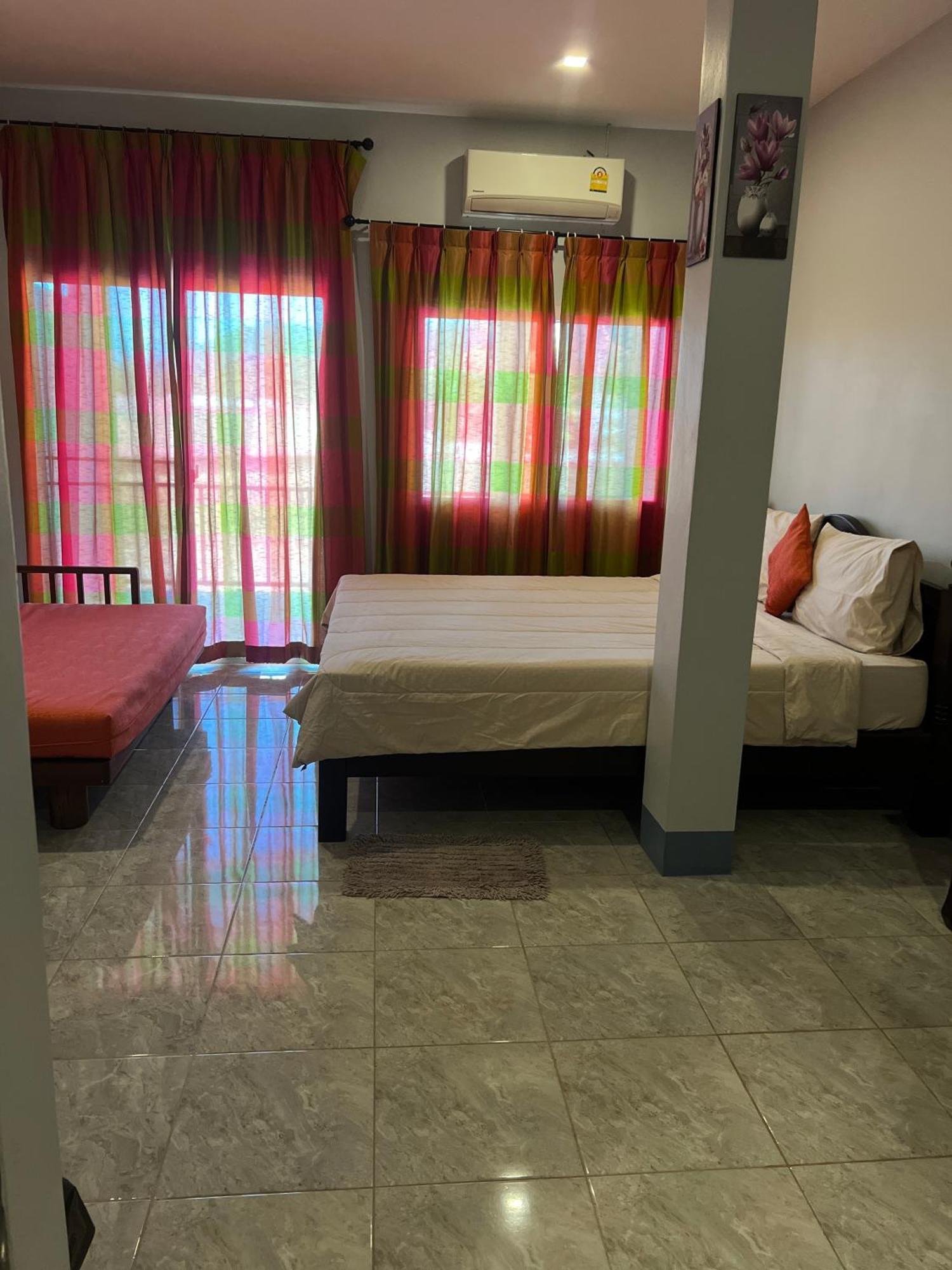 Nare Guest House เกาะลันตา ภายนอก รูปภาพ