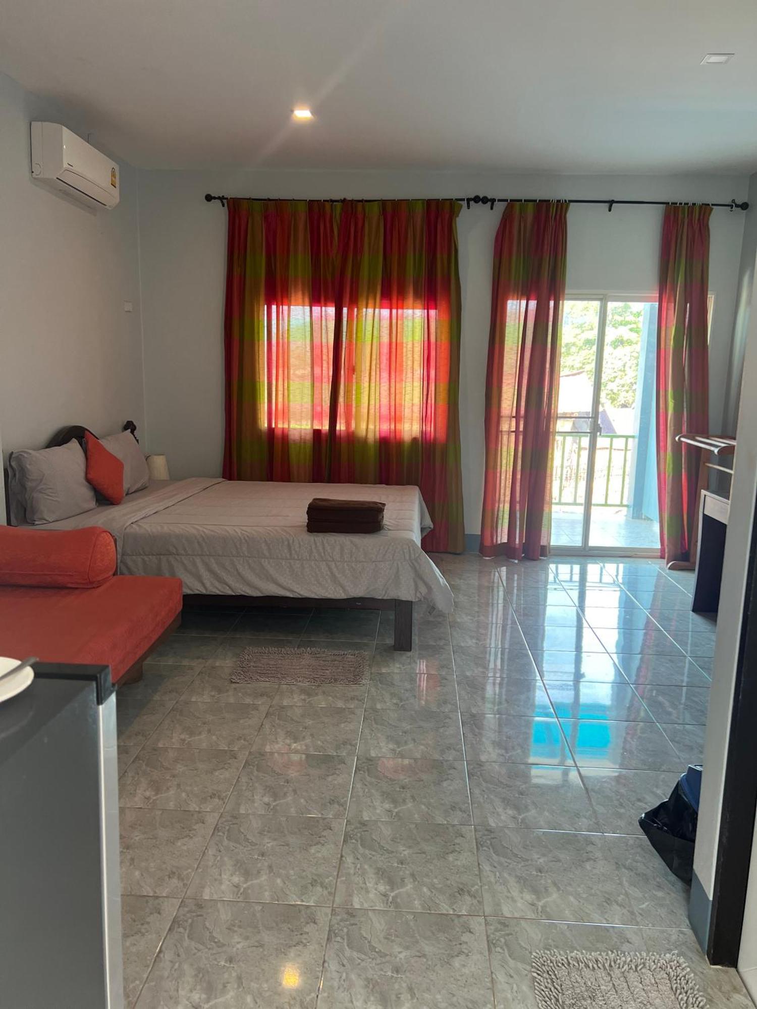 Nare Guest House เกาะลันตา ภายนอก รูปภาพ